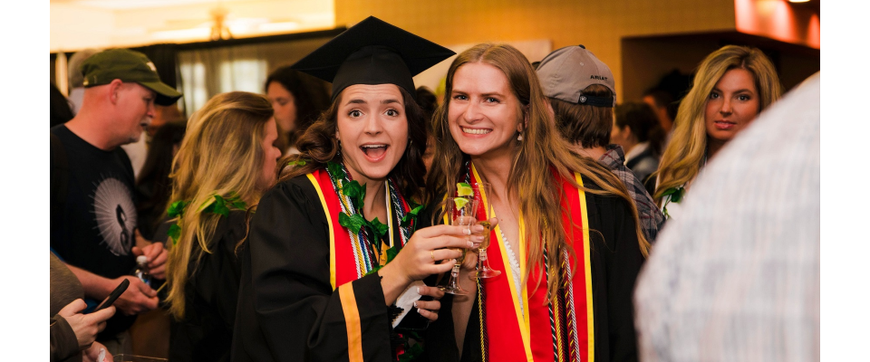smiling-grads
